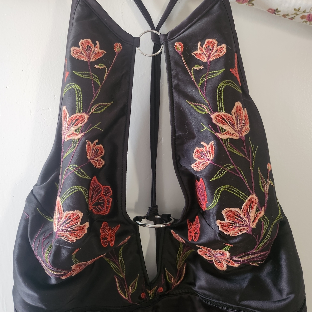 Nwot Thistle And Spire Persephone Teddy Black Satin Halter Romper Lingerie View 4